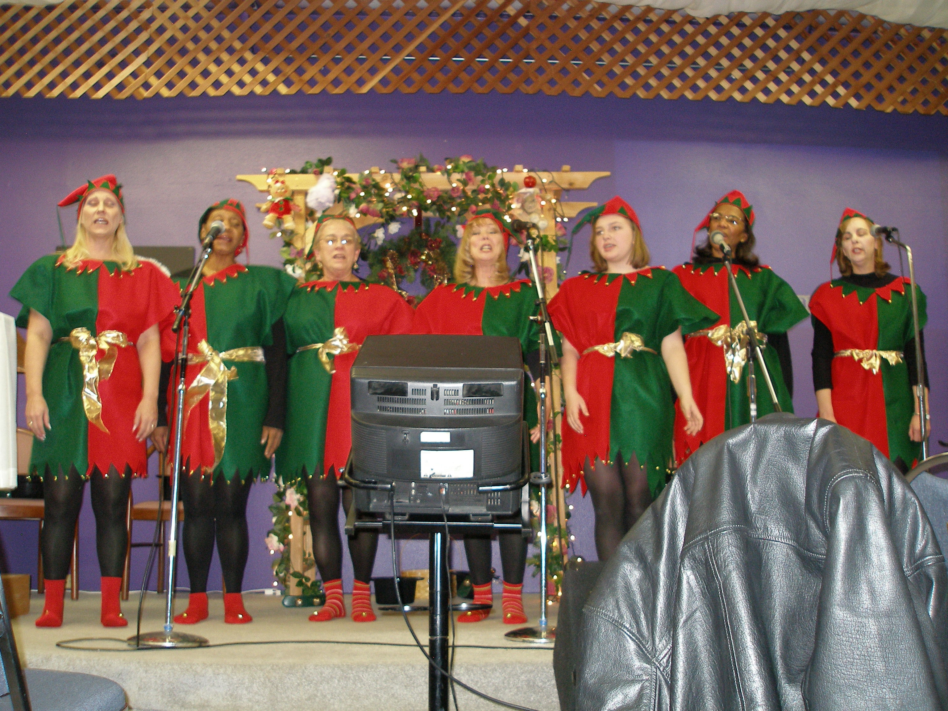 Christmas Eve 2008 full elf caroling group on stage
