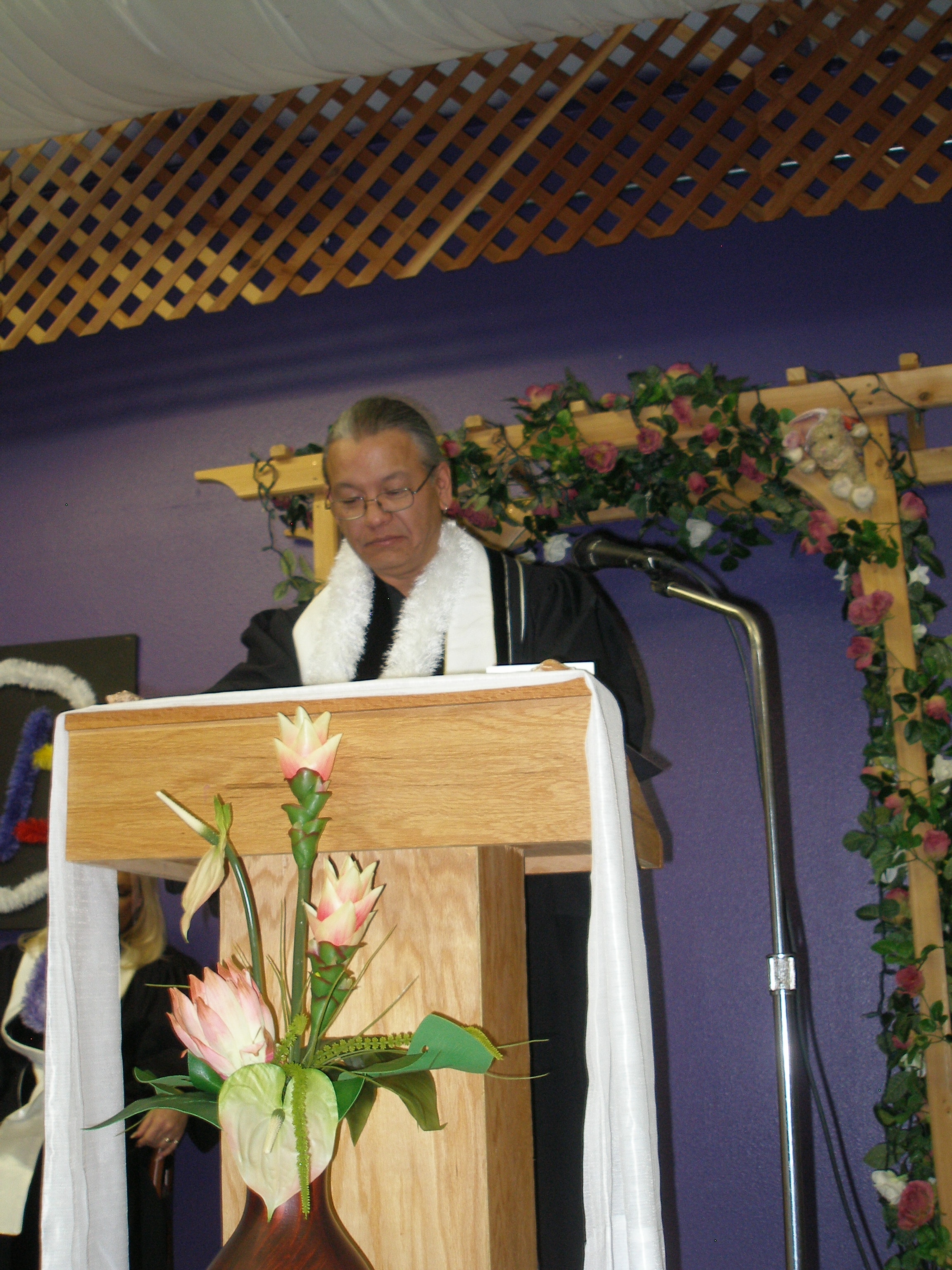 Rev. Lynn Tucker ordination ceremony
