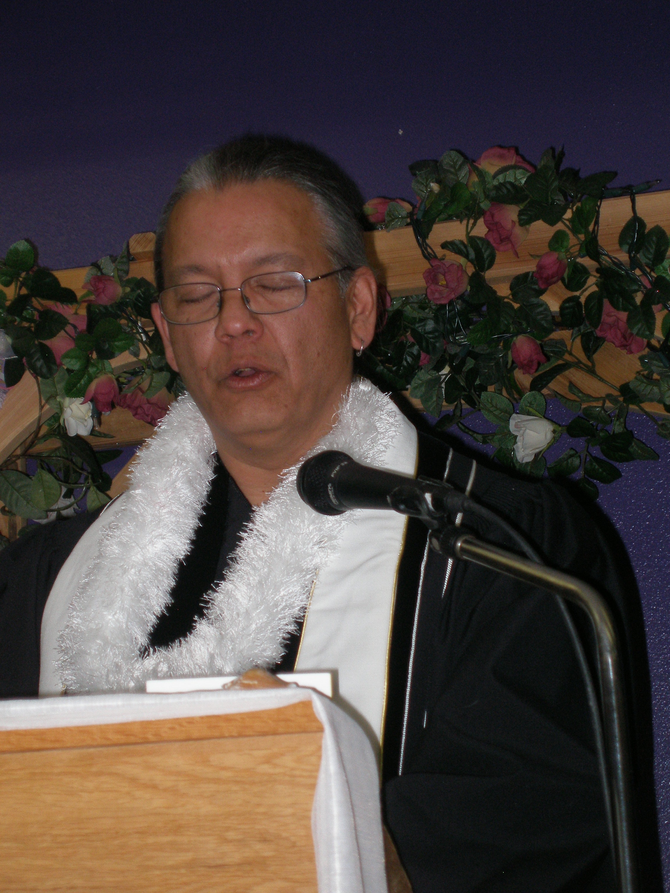 Rev. Lynn Tucker ordination ceremony